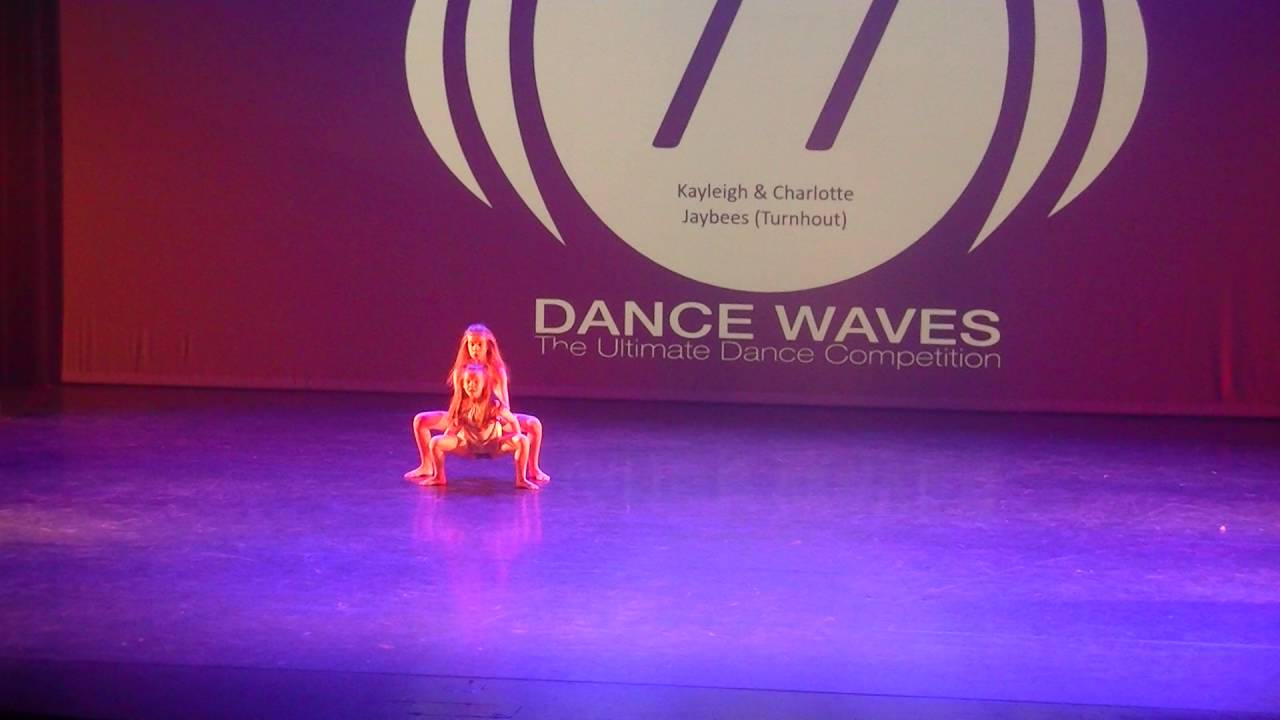 Kayleigh en Charlotte ~ Modern
