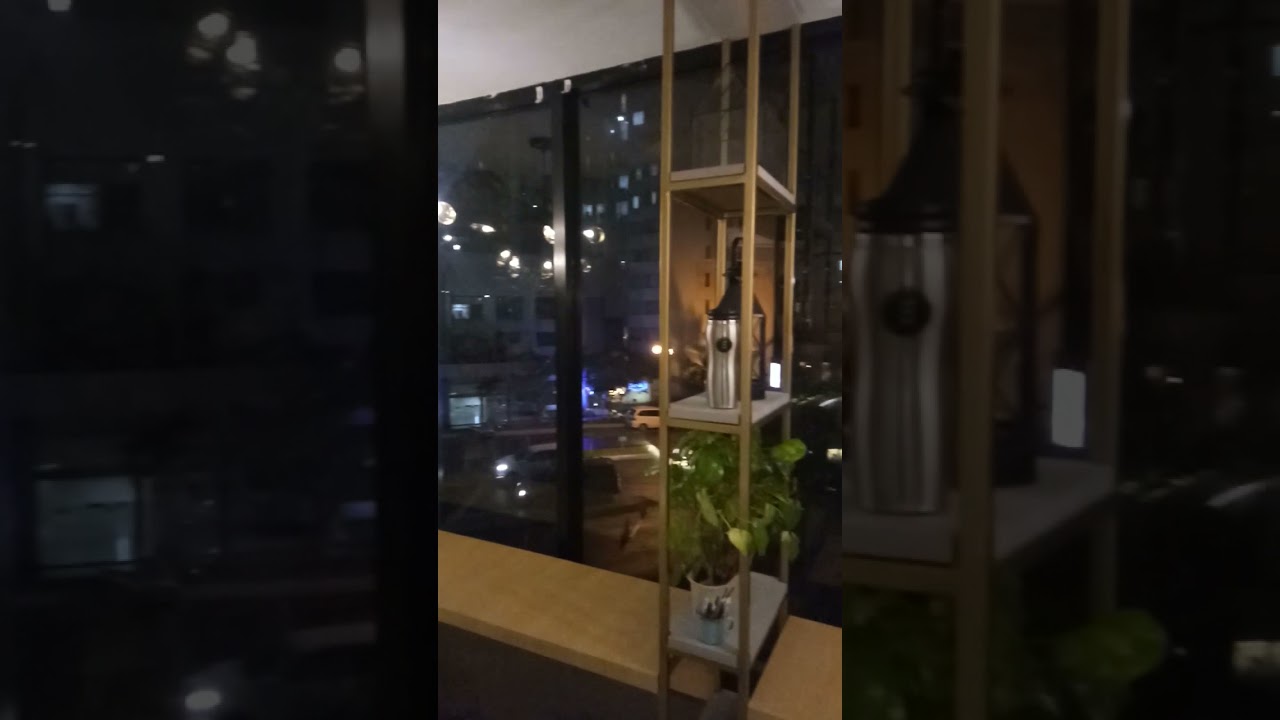 "Coffee Shop" design for small space  