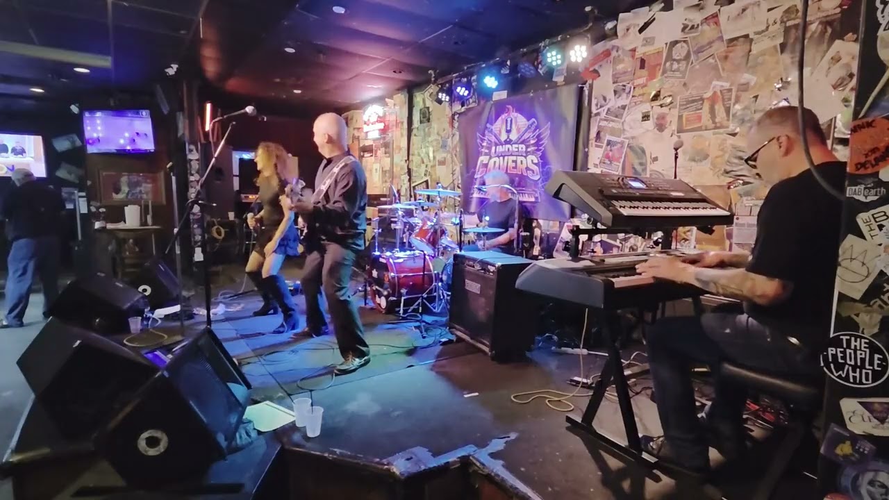 Under Covers - Hit Me With Your Best Shot
