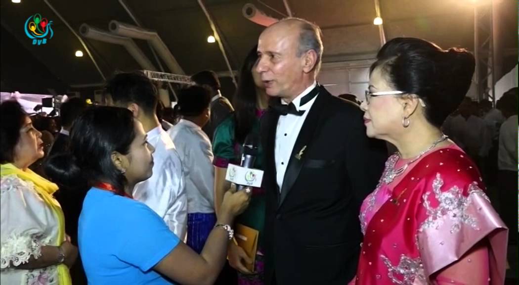 DVB TV - အကောင်းဆုံးသော ဇာတ်လမ်းနှင့် သရုပ်ဆောင်များကို ရွေးချယ်ပါတယ် - ဆွေဇင်ထိုက်