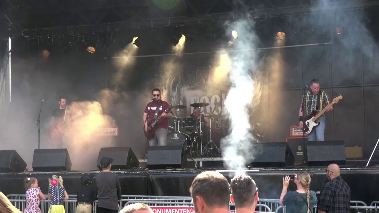 The Insumers - Career opportunities (The Clash cover)