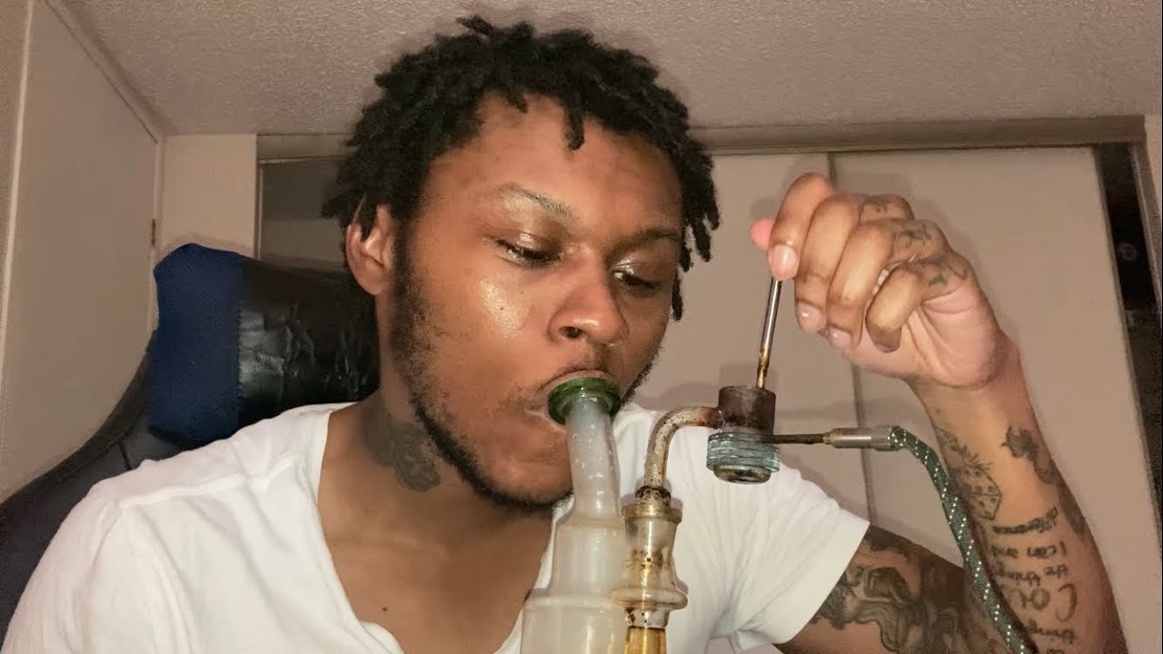 HOW TO SMOKE WEED WITH NO SMELL