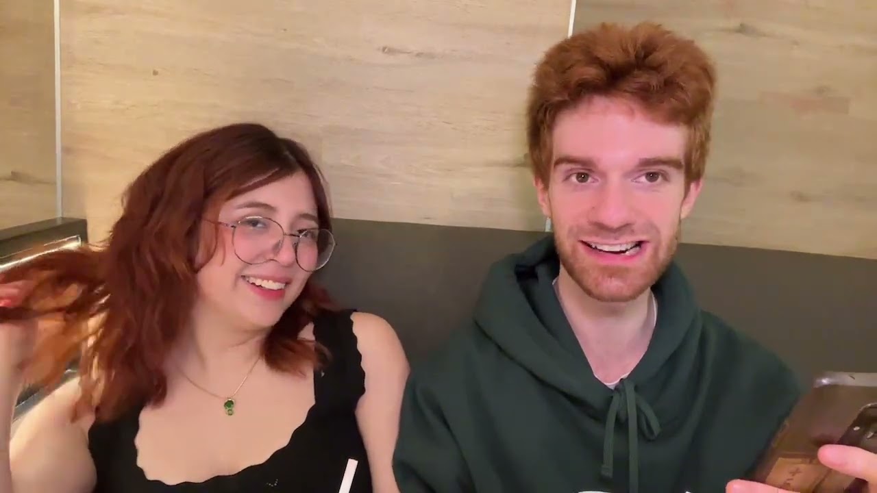 20230921 IRL   Chupistream con @ansichan en el Redbar 👀 Shadoune666