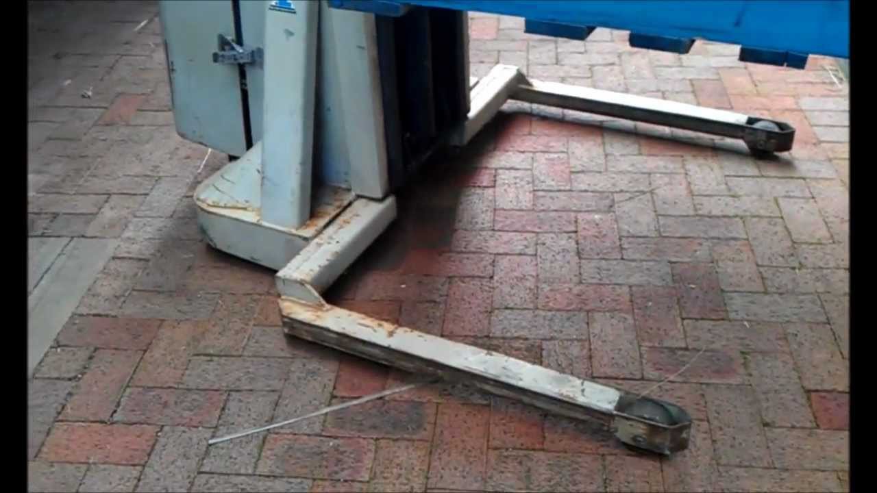 Equipment Repair/Inspection:- Walkie Stacker