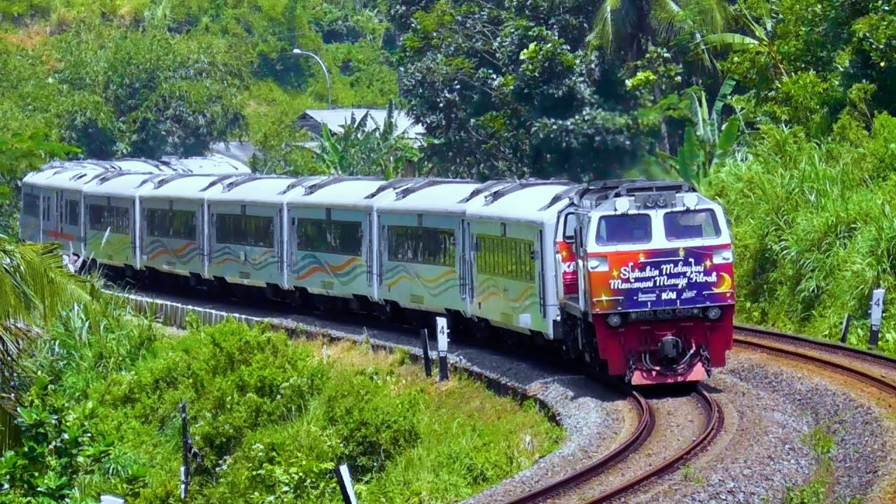 TOP‼️19 KERETA API PANJANG MELINTAS DI TIKUNGAN CILUKBA PERBATASAN KABUPATEN BREBES
