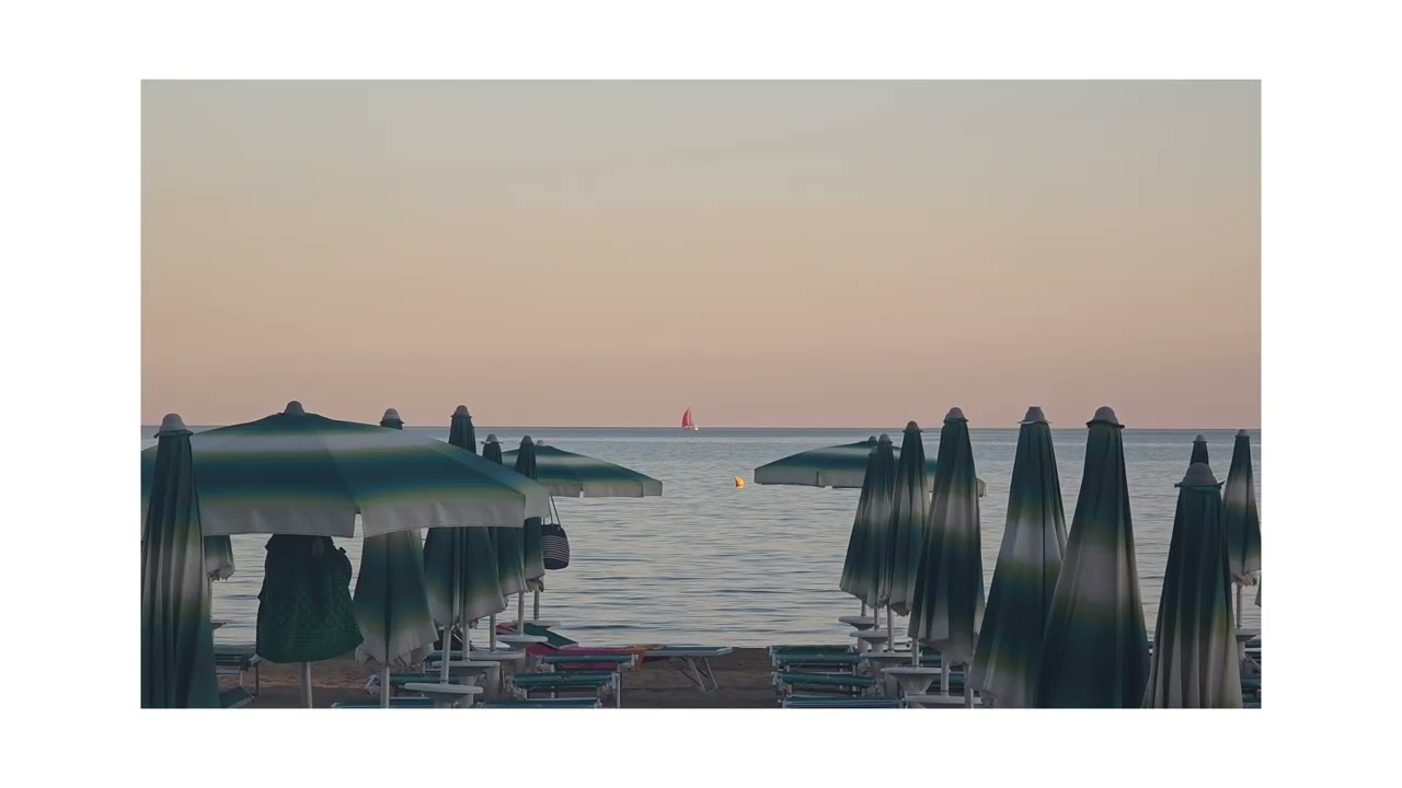 Jesolo Chill Beats 01 - Mossdeep - Arrival, first night and right to the beach.