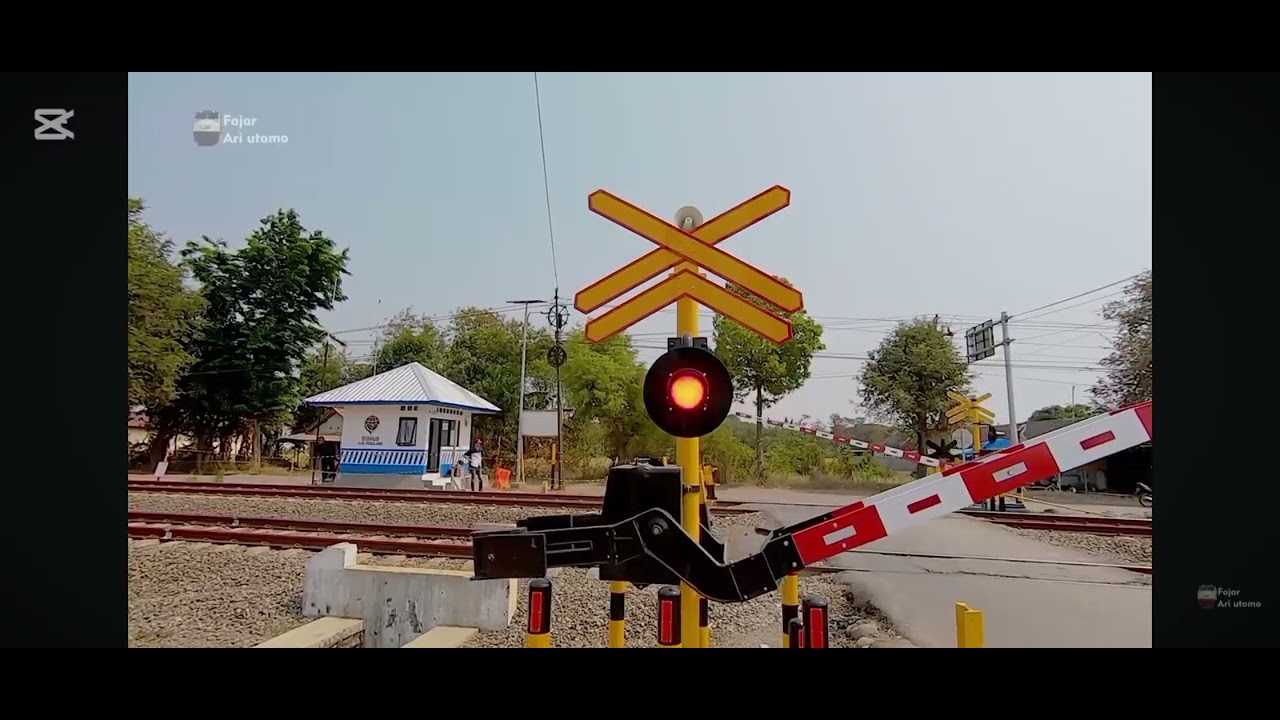 Indonesian railroad crossing showreel