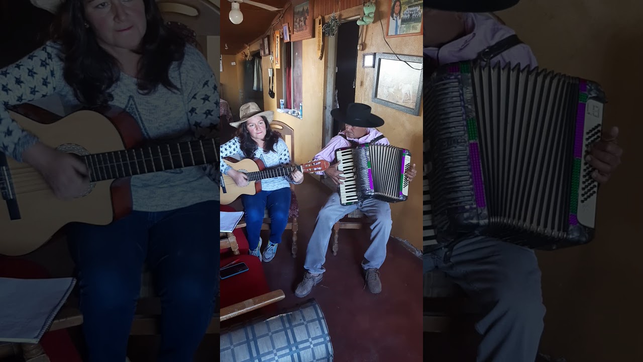 si de día nos amamos