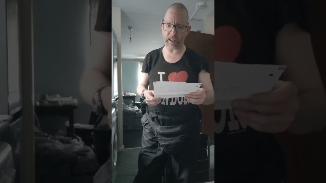 Steven Dawson is pissed off at a gift from a good friend