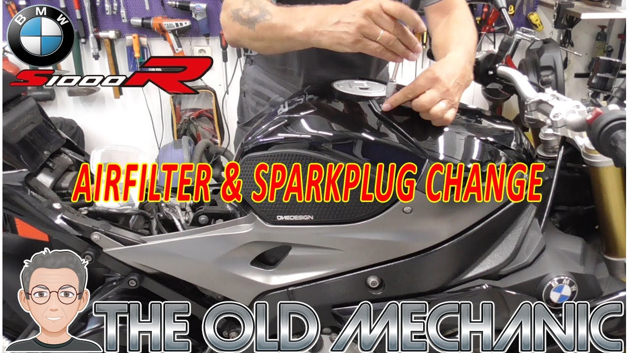 BMW S1000R [2016] SPARKPLUGS & AIRFILTER CHANGE PART 1 # 4 👨‍🔧---🏍