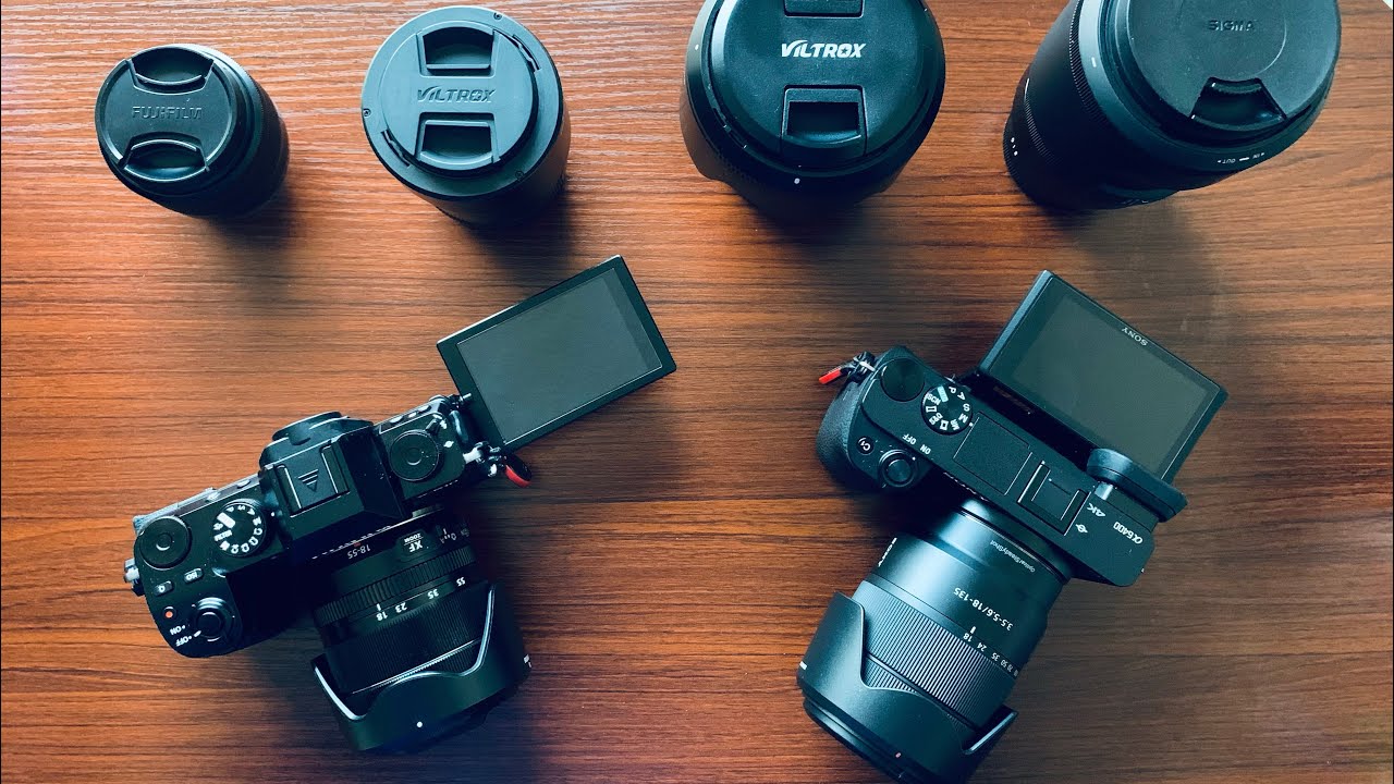 Tilting Screen vs. Fully Articulating Screen | Let&rsquo;s Discuss the Difference