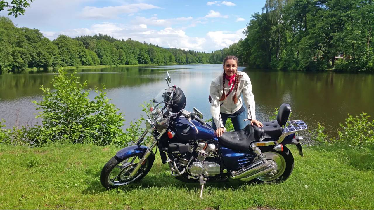 Honda VF700C Super Magna - Pekelné doly - Ride into hellish mines