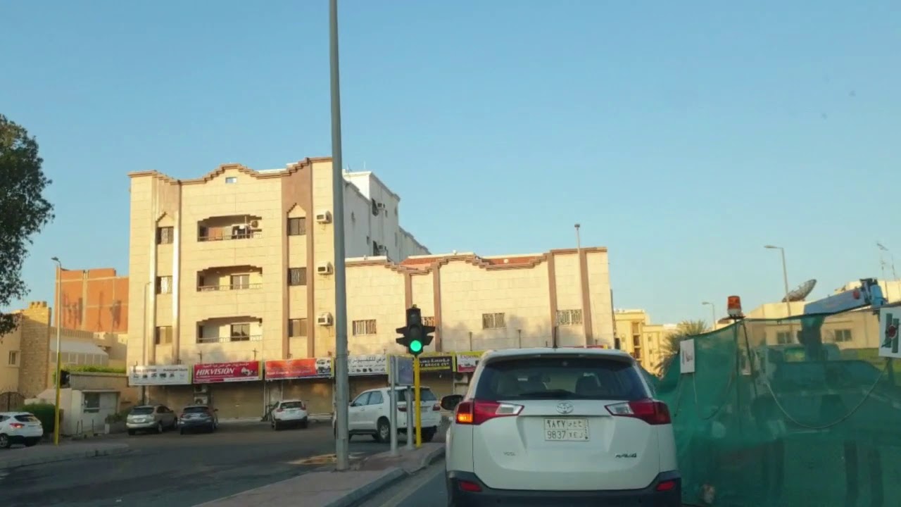 شوارع جدة بعد المطر بيوم