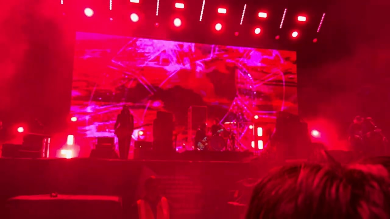 Only Shallow- My Bloody Valentine at Clockenflap, December 7, 2025