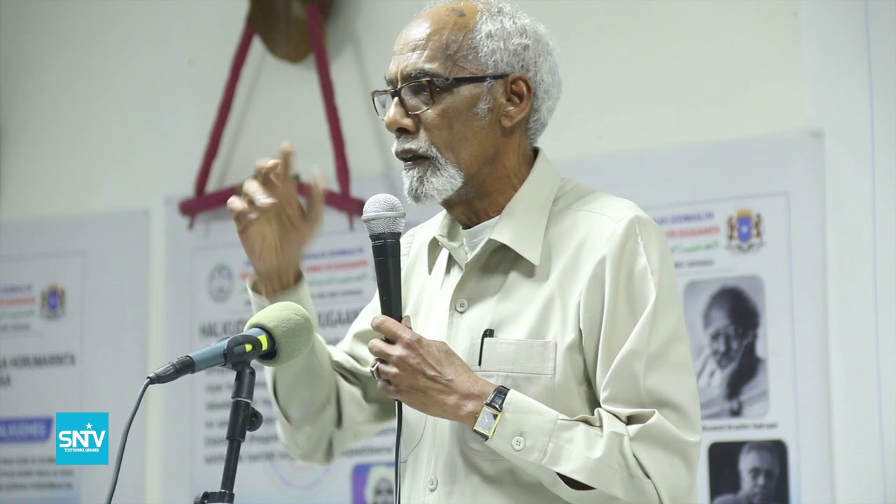 Prof.Jawaari ayaa sheegay in #Afka_Soomaaliga oo la hormariyo uu keenaayo wada-lahaansho ummadeed.