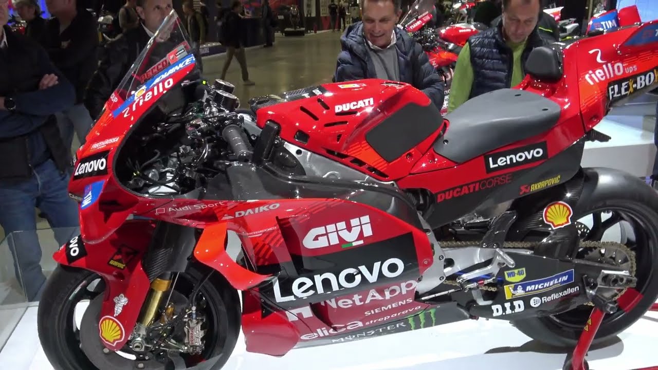 Ducati Desmosedici GP24 Official MotoGP Francesco Pecco Bagnaia #1