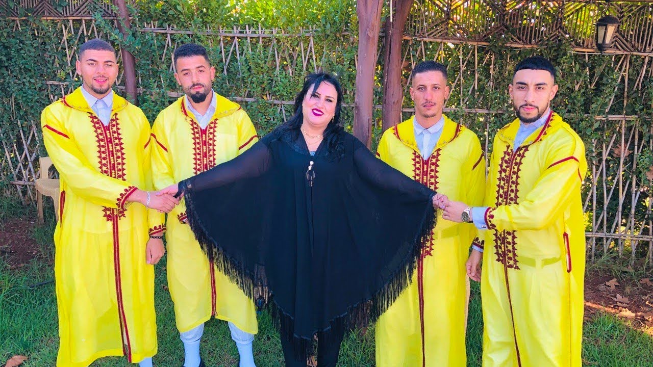 الفنانة حكيمة المكناسية في أغنية جديدة :كلمات والحان (محمد التوريرتي) بعنوان خليوني نبكي على ليام :