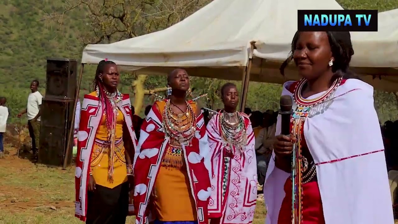 Mporro e Joyce Sakaita & Hannah Sakaita Oldapash @Emparbal Saikeri location. @Nadupatv #Parents