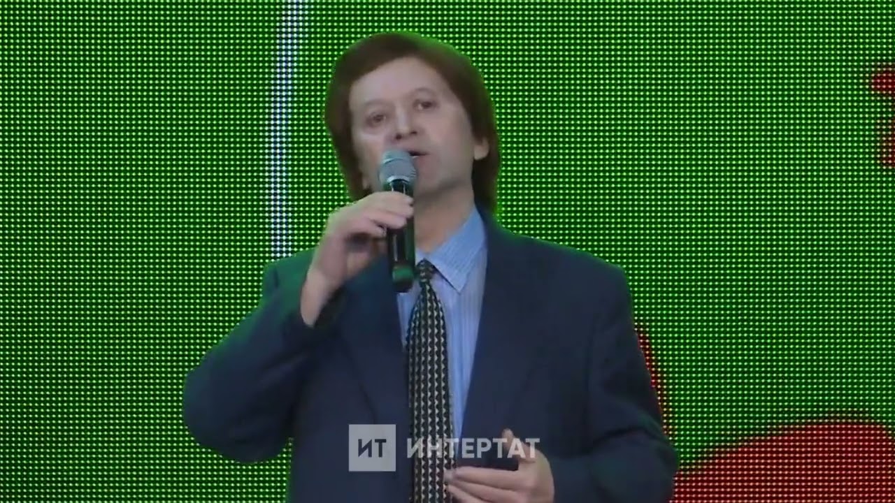Рамил Курамшин үзе иҗат иткән «Син теләсәң» җырын башкара