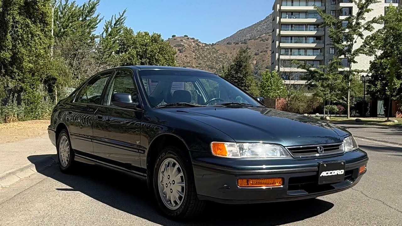 Honda Accord 2.2 1997 - Revisando un hermoso y bien mantenido ejemplar (Retro POV)