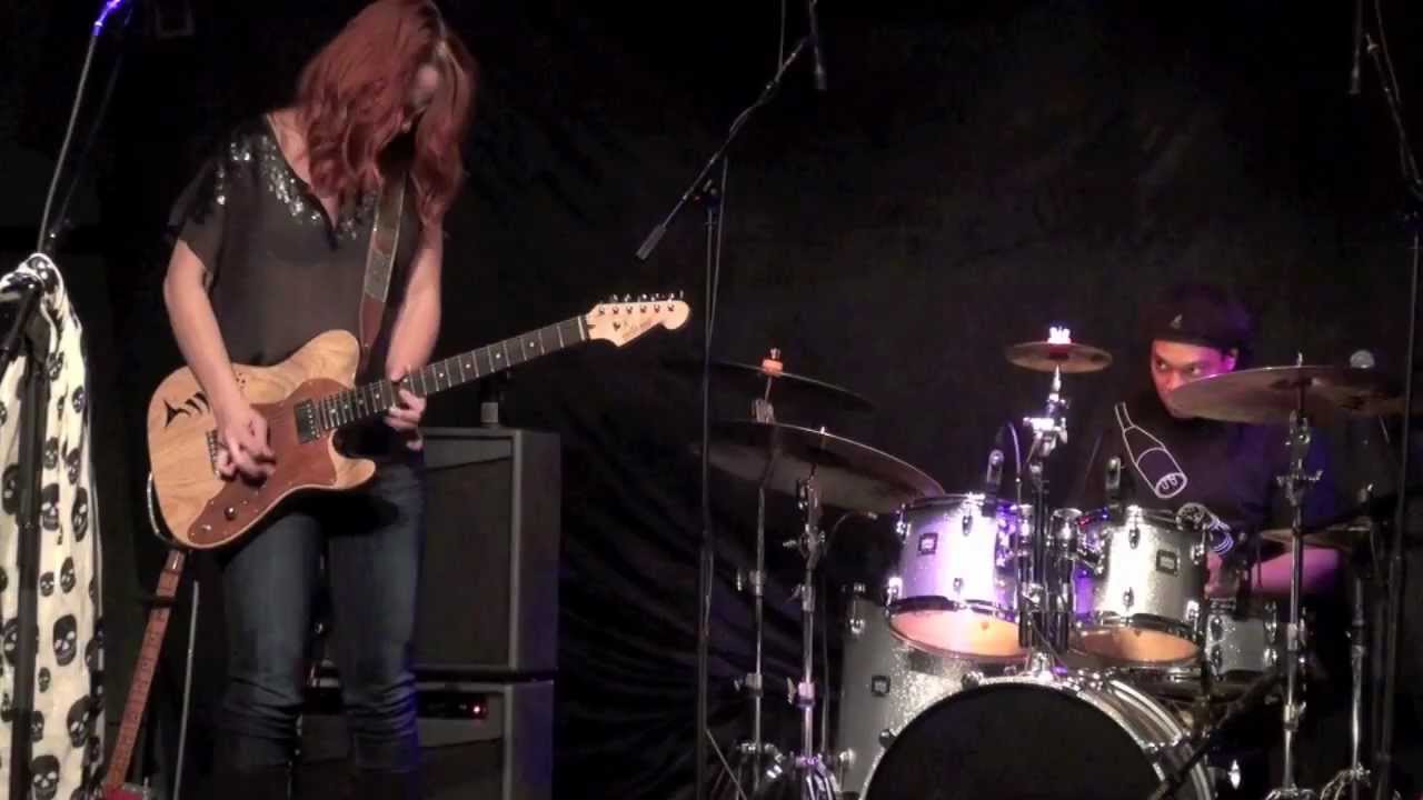 ''RUNAWAY'' - SAMANTHA FISH BAND, march 30, 2013