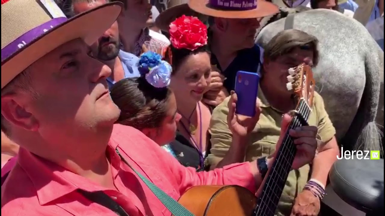 Sevillanas de Lupi al Simpecado de la Hermandad del Rocío de Jerez, Jerez TV 2019
