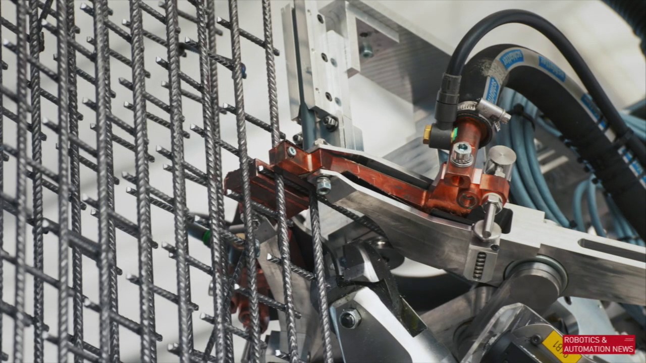 Construction project using robots and 3D printing