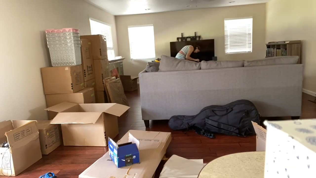 Moving in and unpacking! Timelapse of unboxing and cleaning.