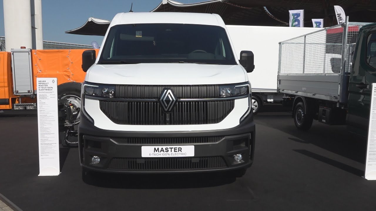 Renault Master E-Tech L2H2 Panel Van (2025) Exterior and Interior