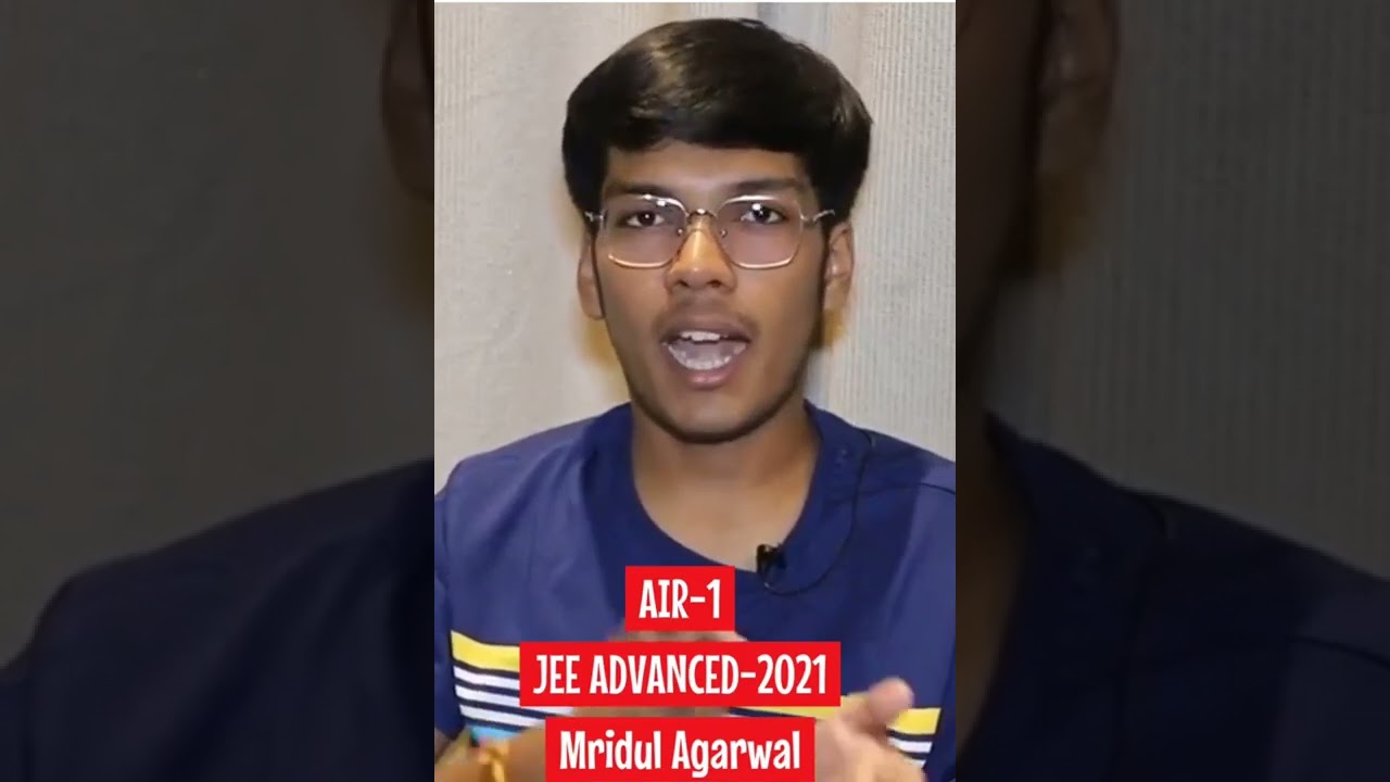 AIR 1 in JEE Advanced Mridul Agarwal solved books of Sameer Bansal Sir