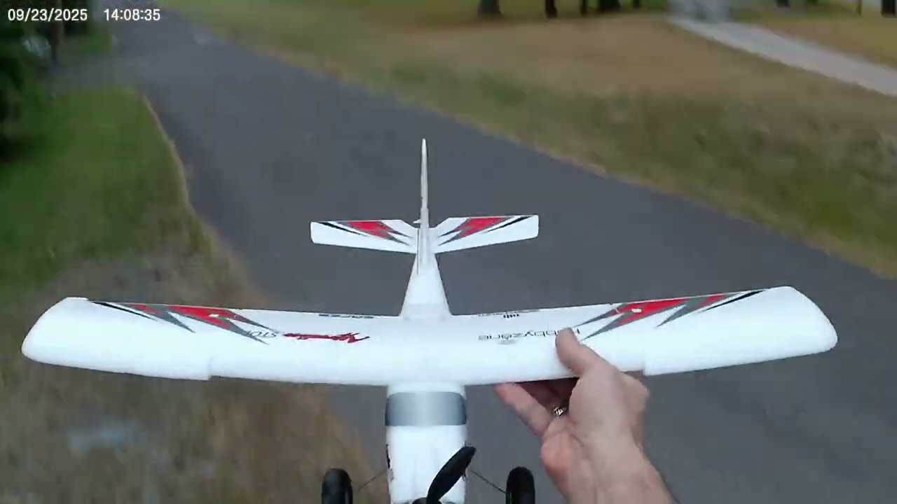 hobbyzone apprentice stoll 700 today dusk flight 9/23/25