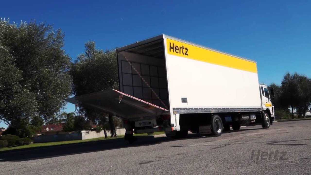 Hertz 60 Cubic Metre Van Taillift Operation