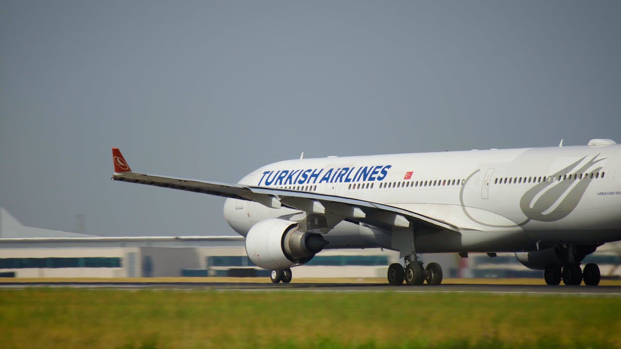 Turkish Airlines Airbus A330-300 taking off from Lisbon Airport LPPT