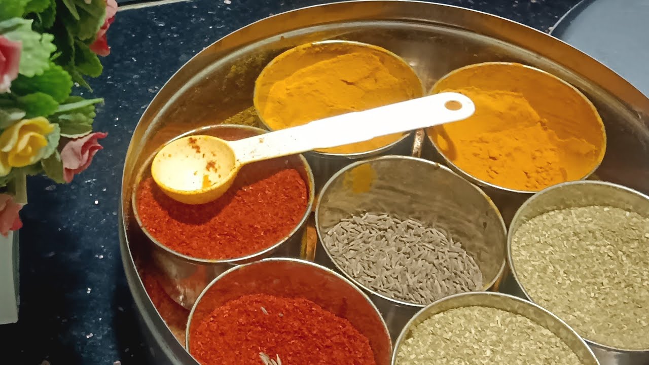krishna rajashthani  is live 😍 chulhe ka khana 😍