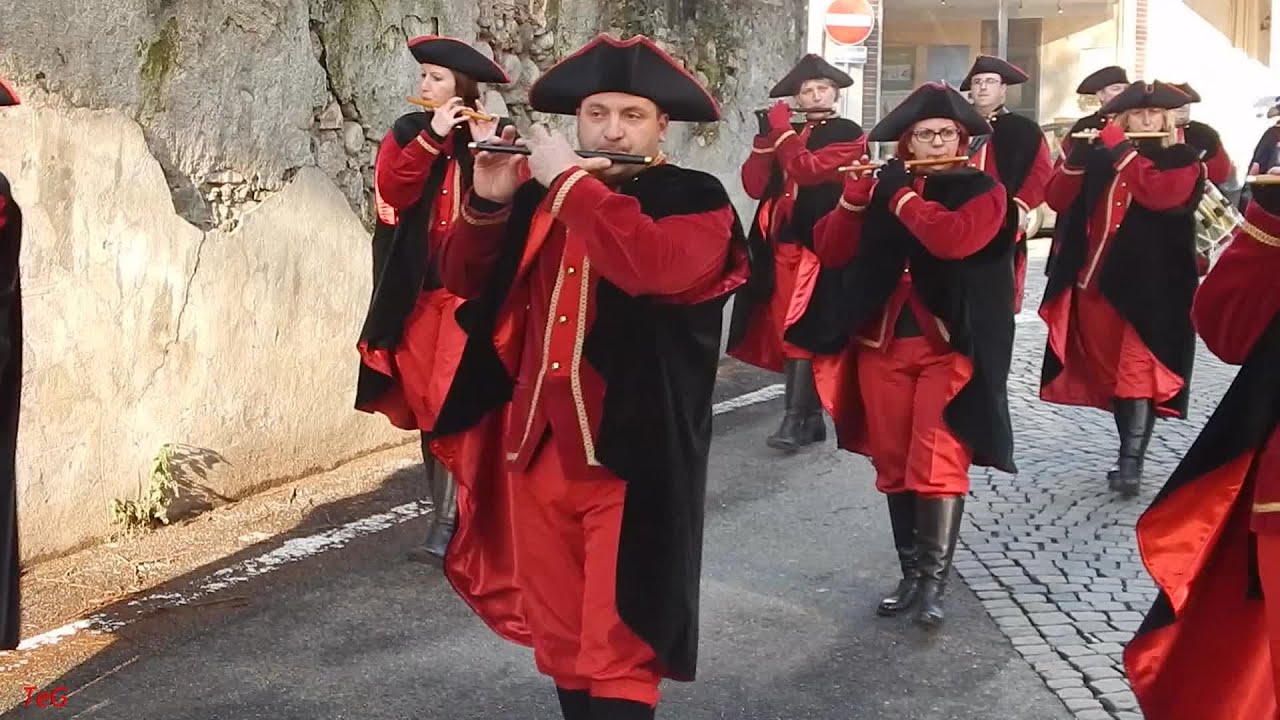 Pifferi e tamburi Arnad - Carnevale Agliè 2015