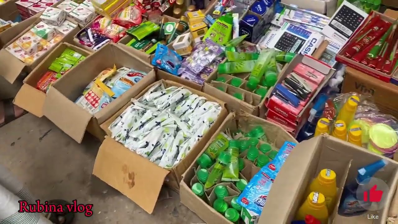 যে মার্কেটে পেয়ে যাবেন সস্তায় সব কিছু। The cheapest thing you will get in the market