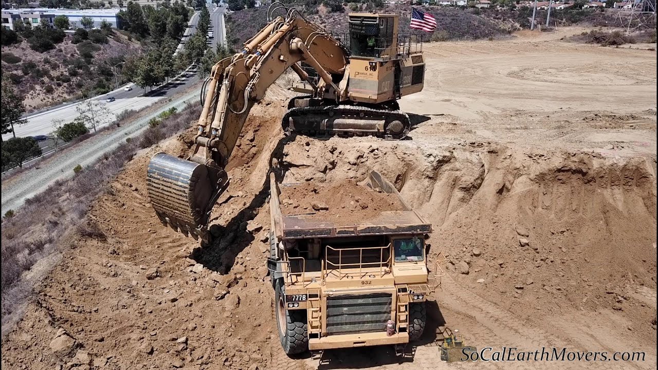 Earthmoving with a CAT 5130B Excavator