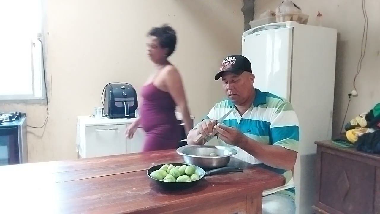 JA ESTOU INICIANDO O ALMOÇO