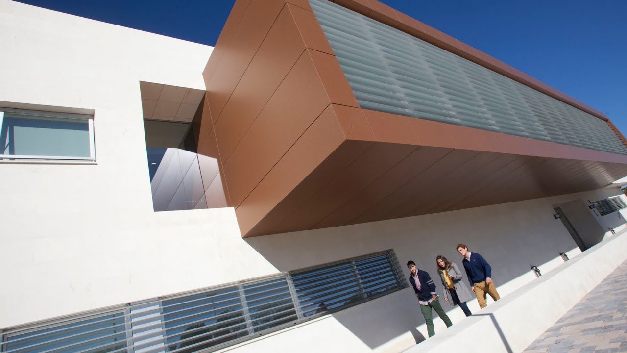 Descubre el Campus de Córdoba de la Universidad Loyola
