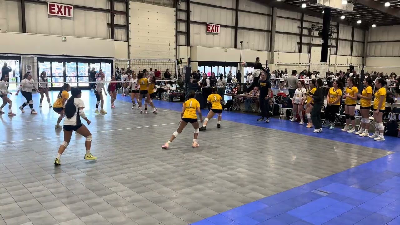 Golden Bears 16U vs BAVC Premier 1st set part 1. CA Kickoff Classic day 3 2026