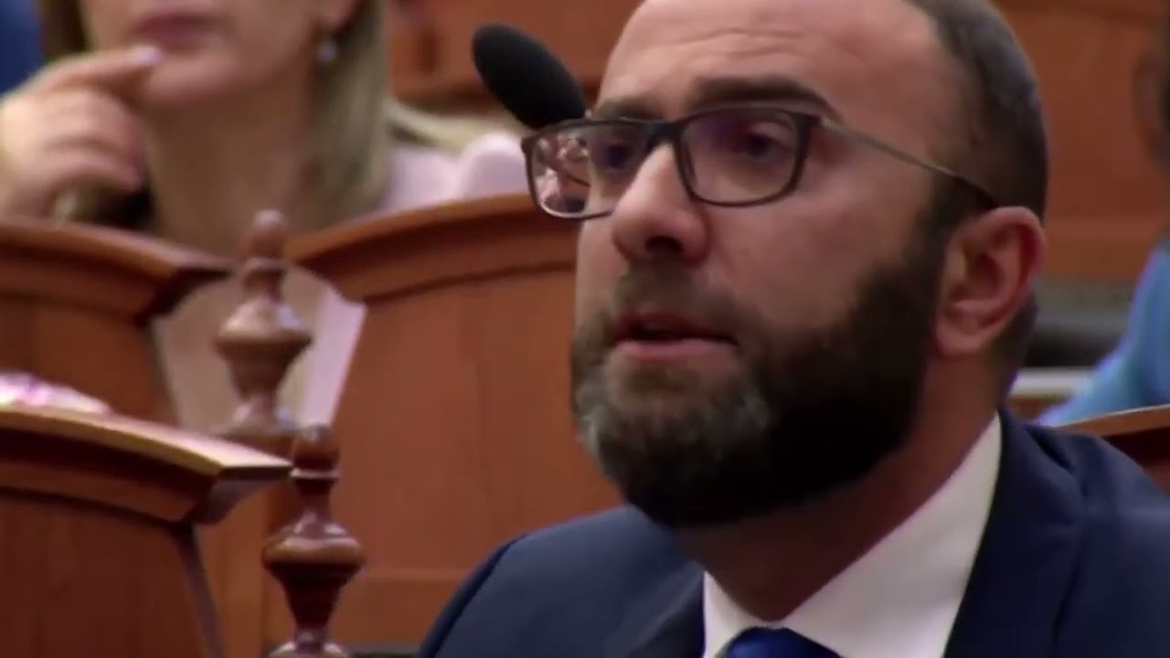 Rrezohet kerkesa e Berishes per interpelance