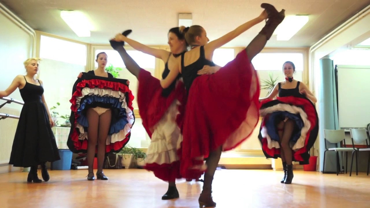 Monika Knap - Cours et stages de French Cancan (pas mythiques)