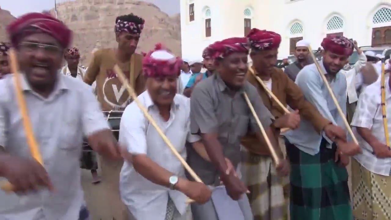 العاب شعبية لحافة الحوطة بمدينة سيئون بمناسبة ذكرى دخول المهاجر حضرموت Ancient heritage and tourism