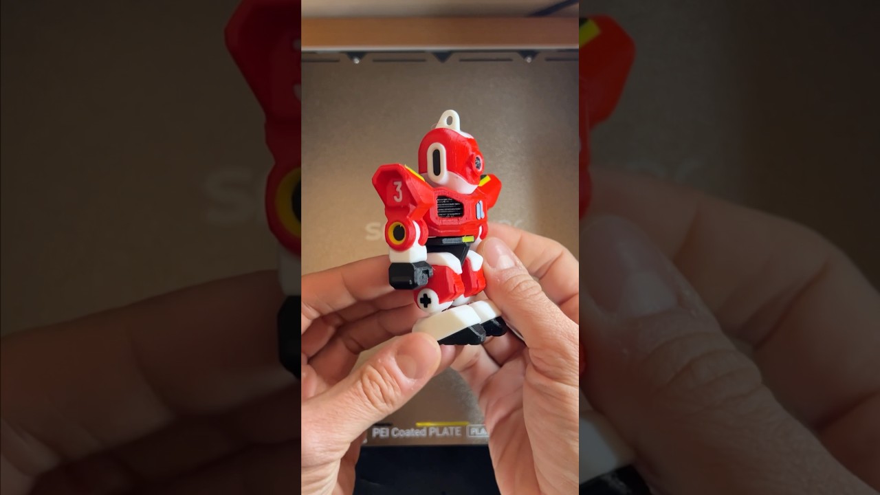 Mecha Santa and Robot Elf make good Christmas tree ornaments! 🎄🤖 
