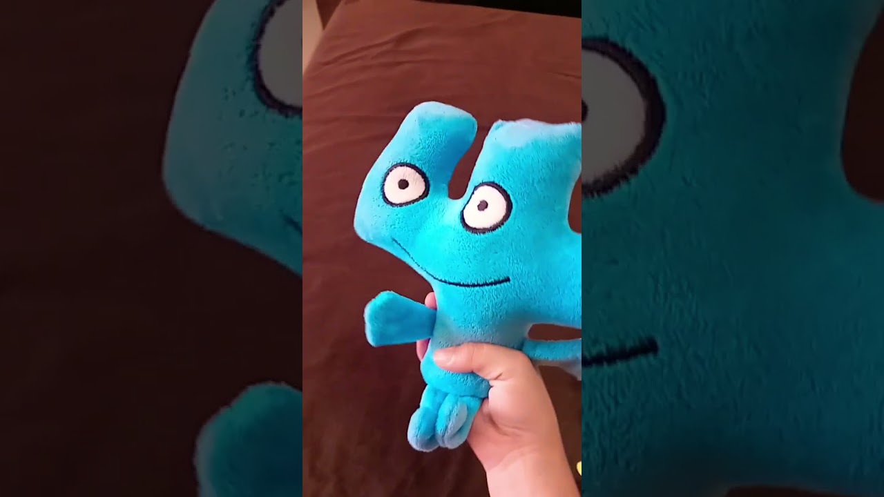 four plush and x plush 
