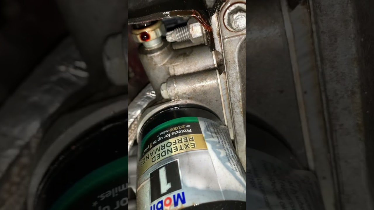 2004 Cadillac Deville(common oil leak) 