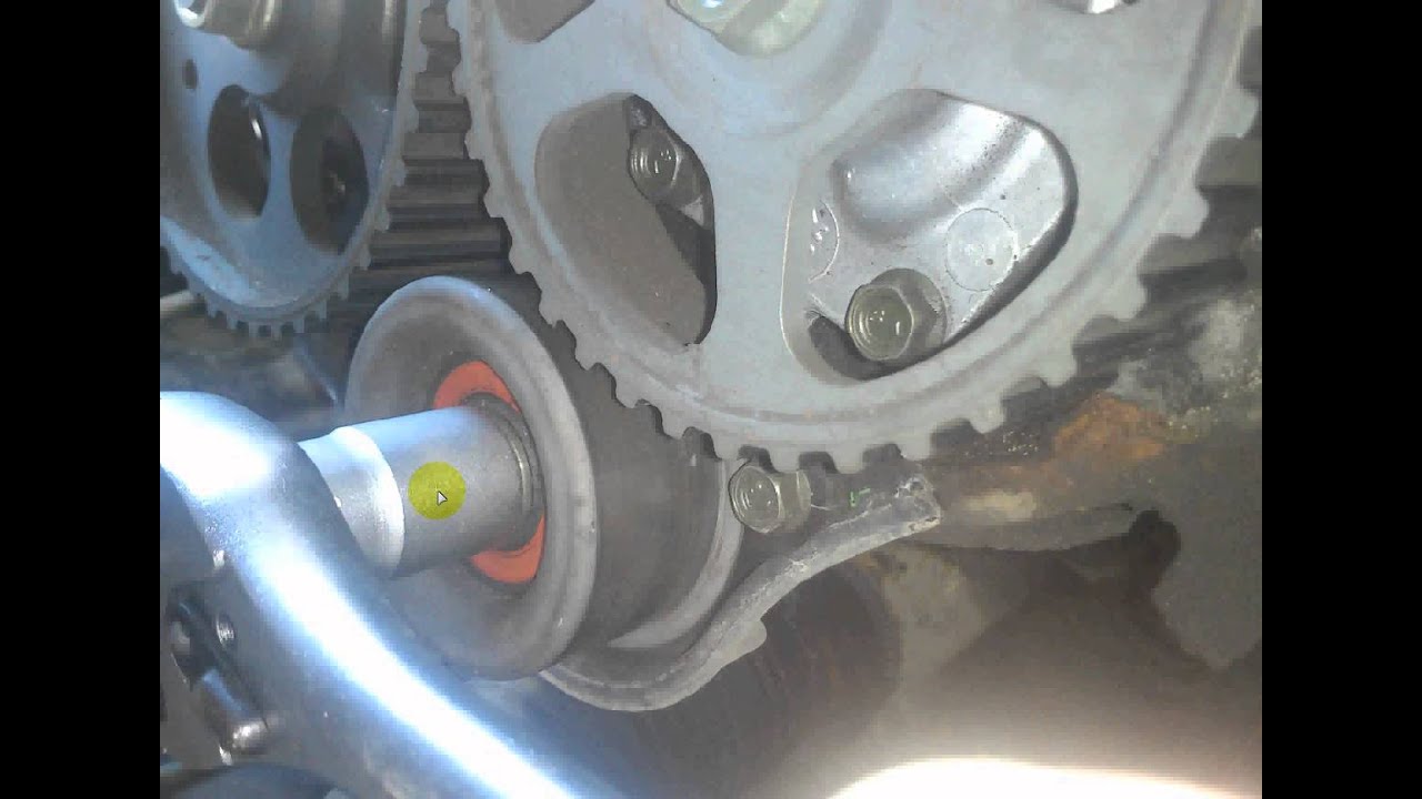 Changement courroie de distribution moteur ISUZU 1.7 D   Opel corsa