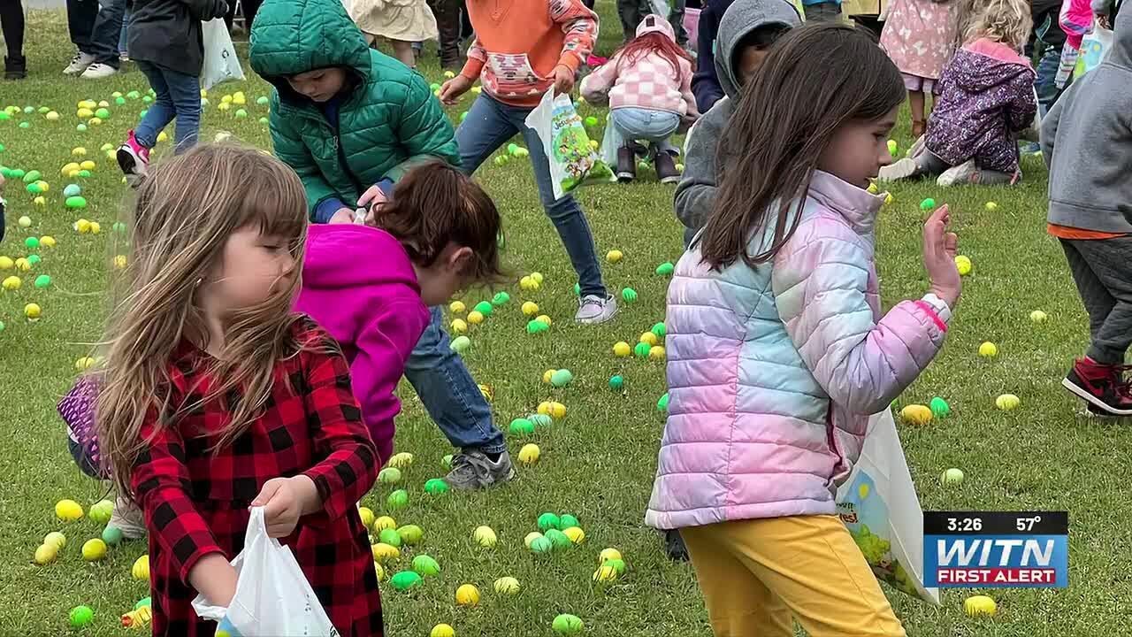 Pink Hill дарит пасхальное веселье на фестивале Eggstravaganza.
