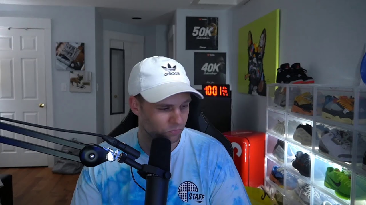 THE ROSZKO SHOW: Employee Of The Month + Discord
