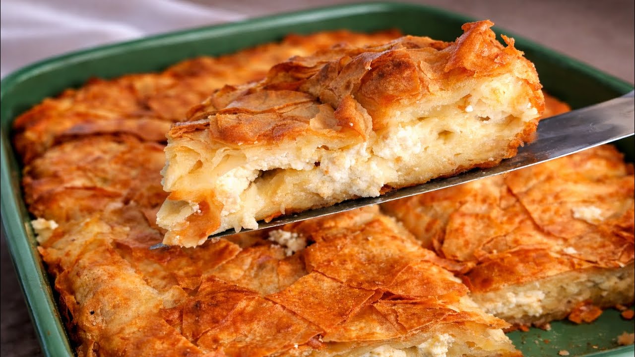 BUREK MOŽE VODU DA NOSI👌PITA SA SIROM OD GOTOVIH KORA❤️PRAVI SE ZA 5 MINUTA🔥MERE NA ČAŠU